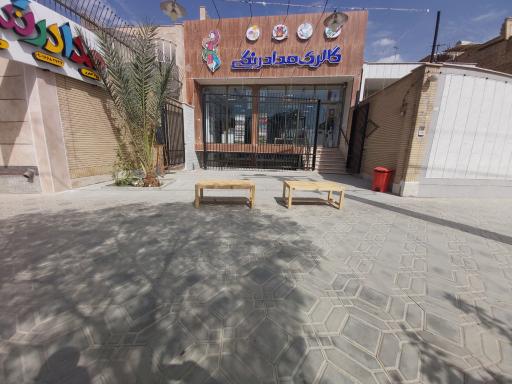 عکس گالری مدادرنگی