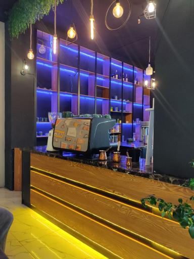 عکس کافه بهار