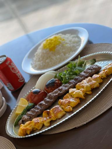 رستوران عمارت ارومیه