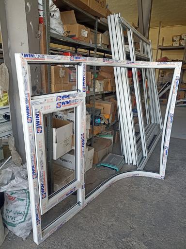 پنجره دو جداره آروین