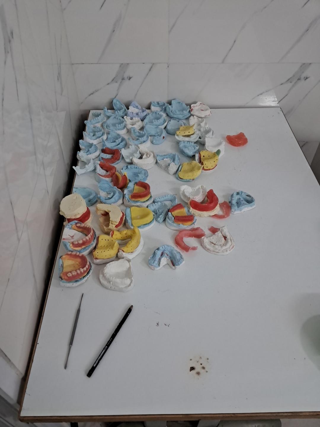 عکس دندانسازی تخصصی کاظمی