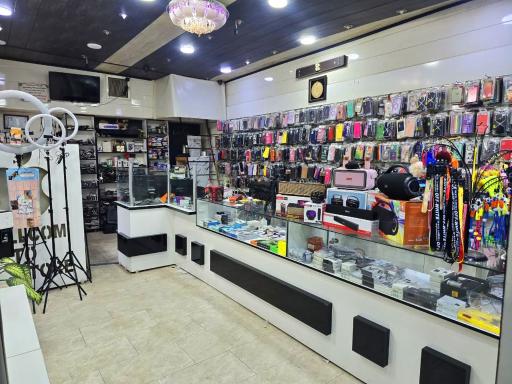 عکس فروشگاه درسا موبایل