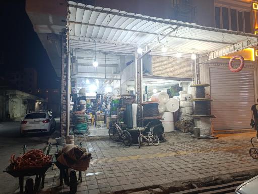 عکس میان بکسل