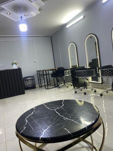 سالن زیبایی و فیشال فریماه