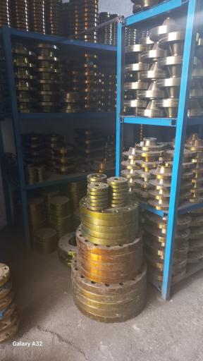 عکس پترو صنعت جوان