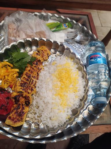 عکس رستوران سنتی مشتاقیه