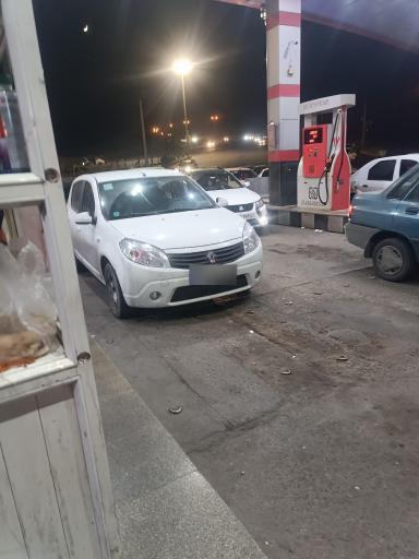 عکس پمپ بنزین و گازوئیل کوثر