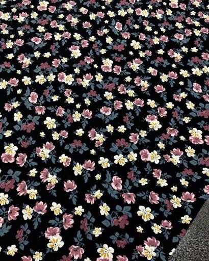 عکس پارچه سرای ابریشم 