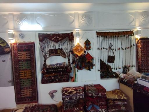 عکس فرش دستباف قالین (مه بافت)