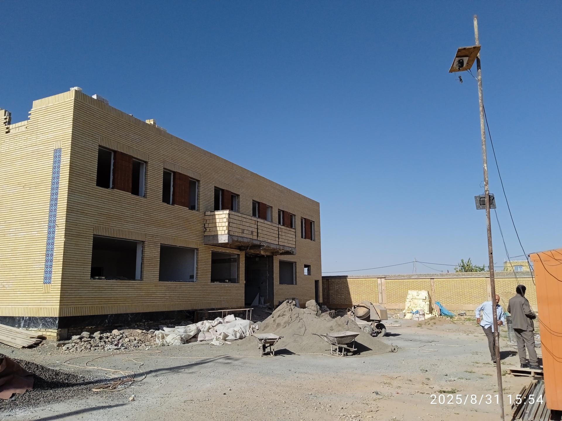 عکس هنرستان دخترانه سردار شهید غضنفر داودآبادی (در حال ساخت)