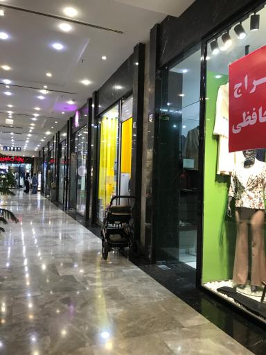 عکس مرکز خرید لیدوما