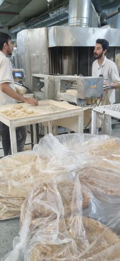 عکس نانوایی طیبات