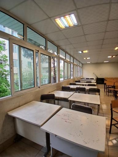 عکس دانشگاه علمی کاربردی واحد 11 تهران