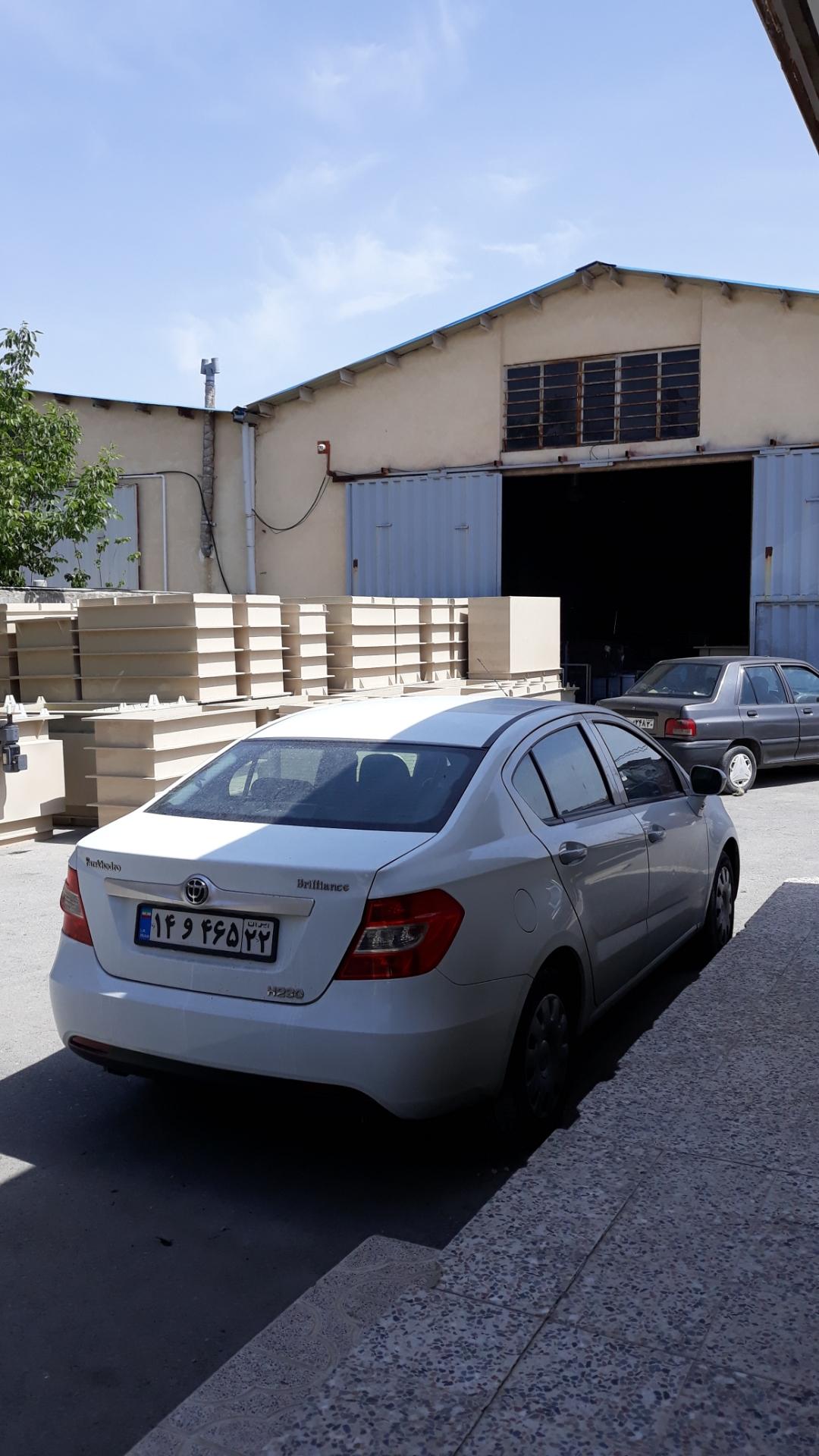 عکس دفتر مهندس یاسمی