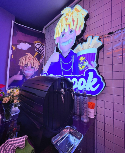 عکس فست فود قیف پوک