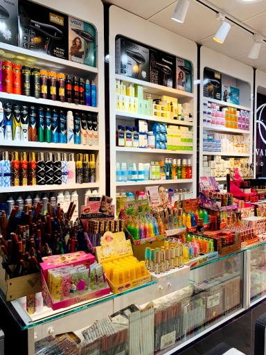 عکس فروشگاه آرایشی بهداشتی علوانی شاپ