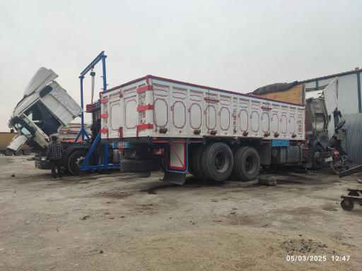 عکس تعمیرگاه تخصصی مدرن