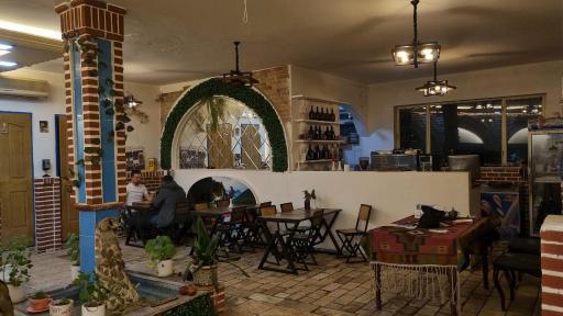 عکس کافه ارغوان