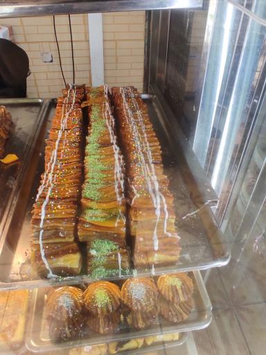 عکس قنادی گلبهار