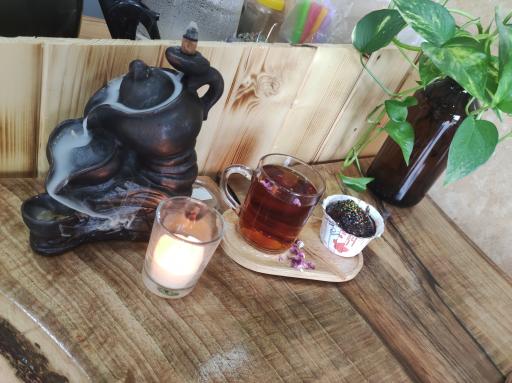 عکس کافه اردی بهشت