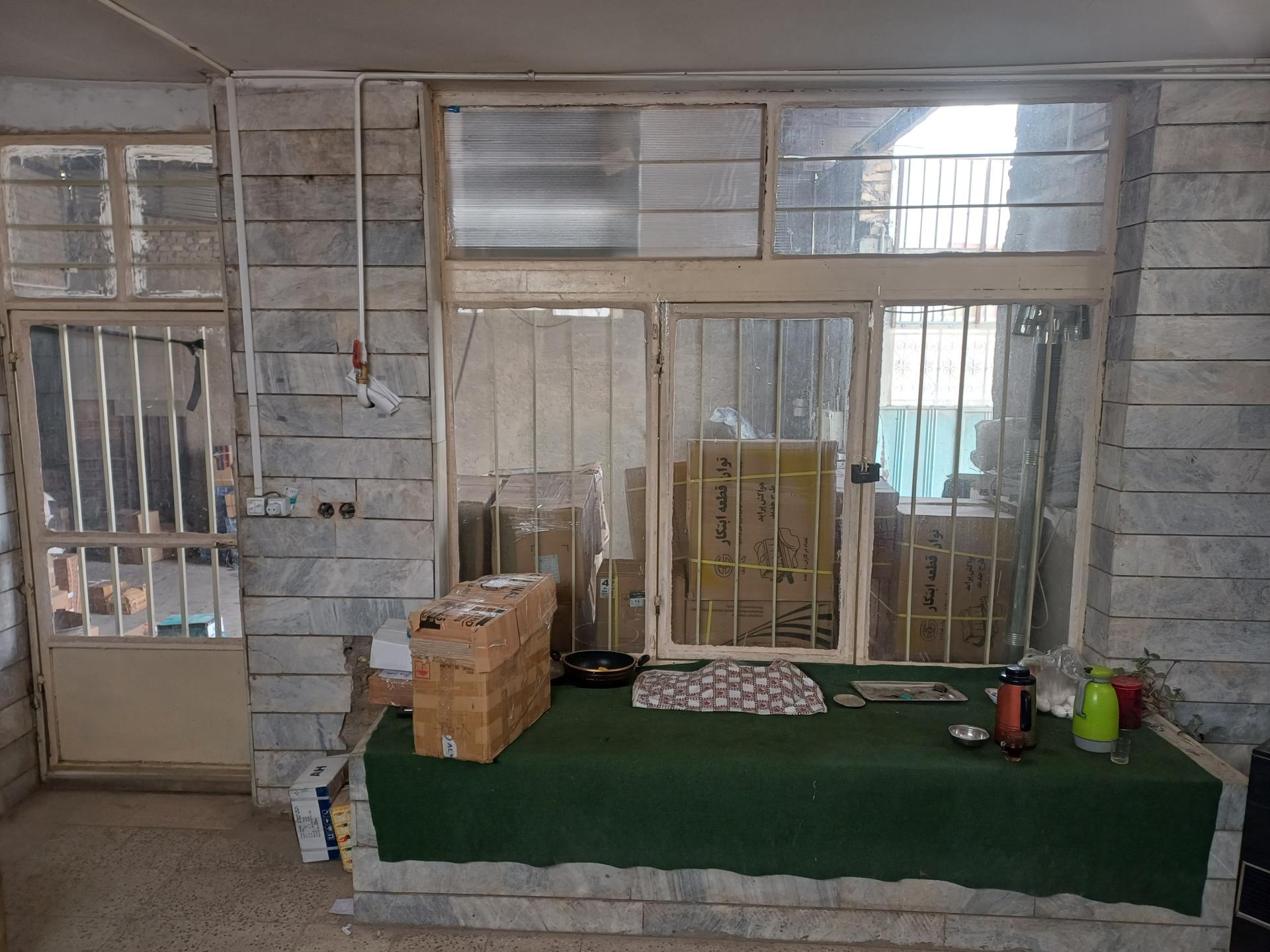 عکس باربری آزاد