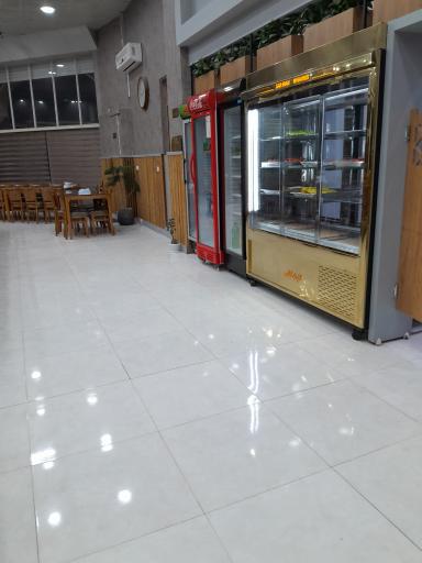 عکس رستوران وکبابسرای گلپایگانی