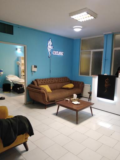 عکس کلینیک لیزر و زیبایی مرجان