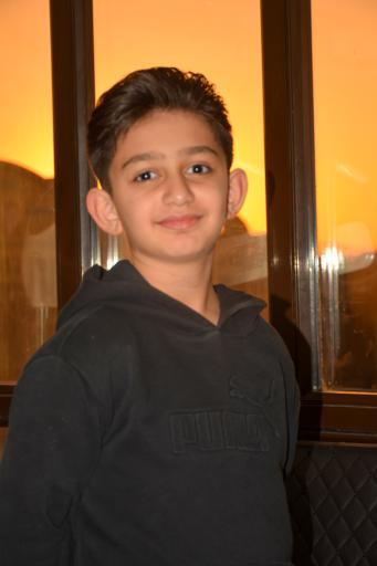 عکس پیرایش کودک فرهاد