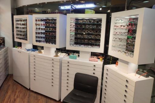 عکس عینک پرستیژ