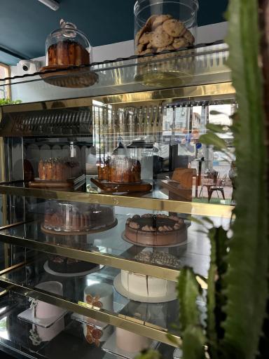 کافه کیک اوشه 