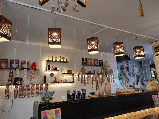 عکس آبمیوه و بستنی سان