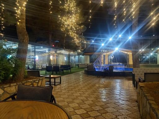 عکس کافه اِسلوپ