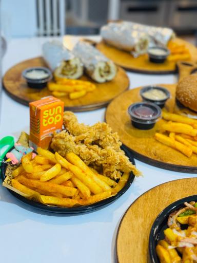 عکس بام فود 