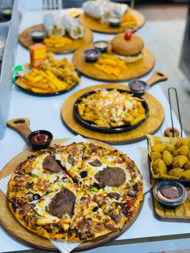 عکس بام فود 