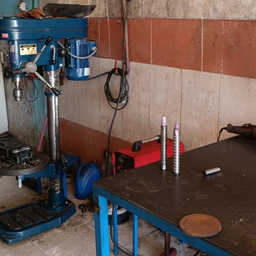عکس کارگاه تراشکاری مخبری