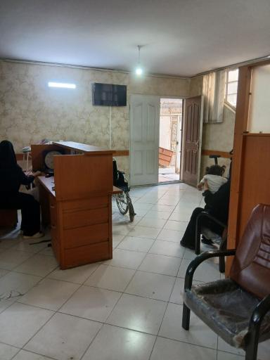 عکس کاردرمانی ابوالقاسم مهاجرزاده