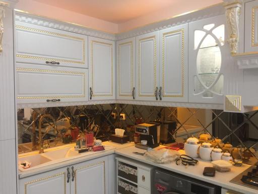 عکس کابینت چوبینه