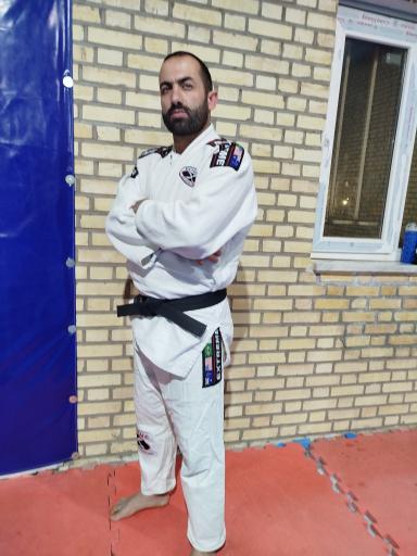 باشگاه دفاع شخصی شهید ابراهیم هادی