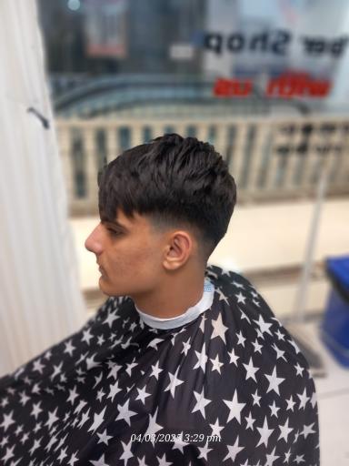 آرایشگاه مردانه محسن