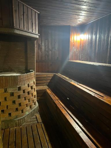 استخر مجموعه ورزشی بهارستان تهران