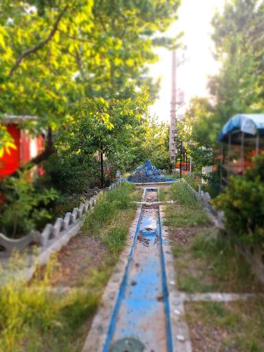 باغ رستوران مجلل