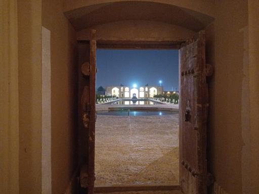 عکس بازار امیر چخماق