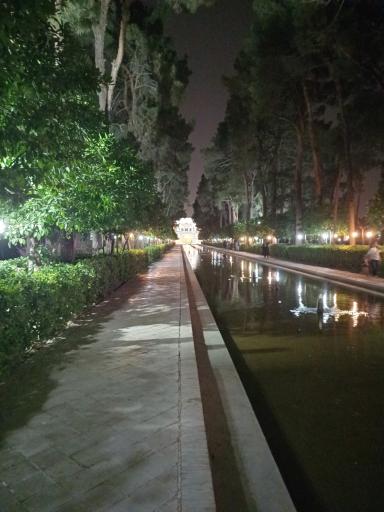 عکس بازار امیر چخماق