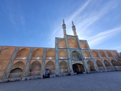 عکس بازار امیر چخماق