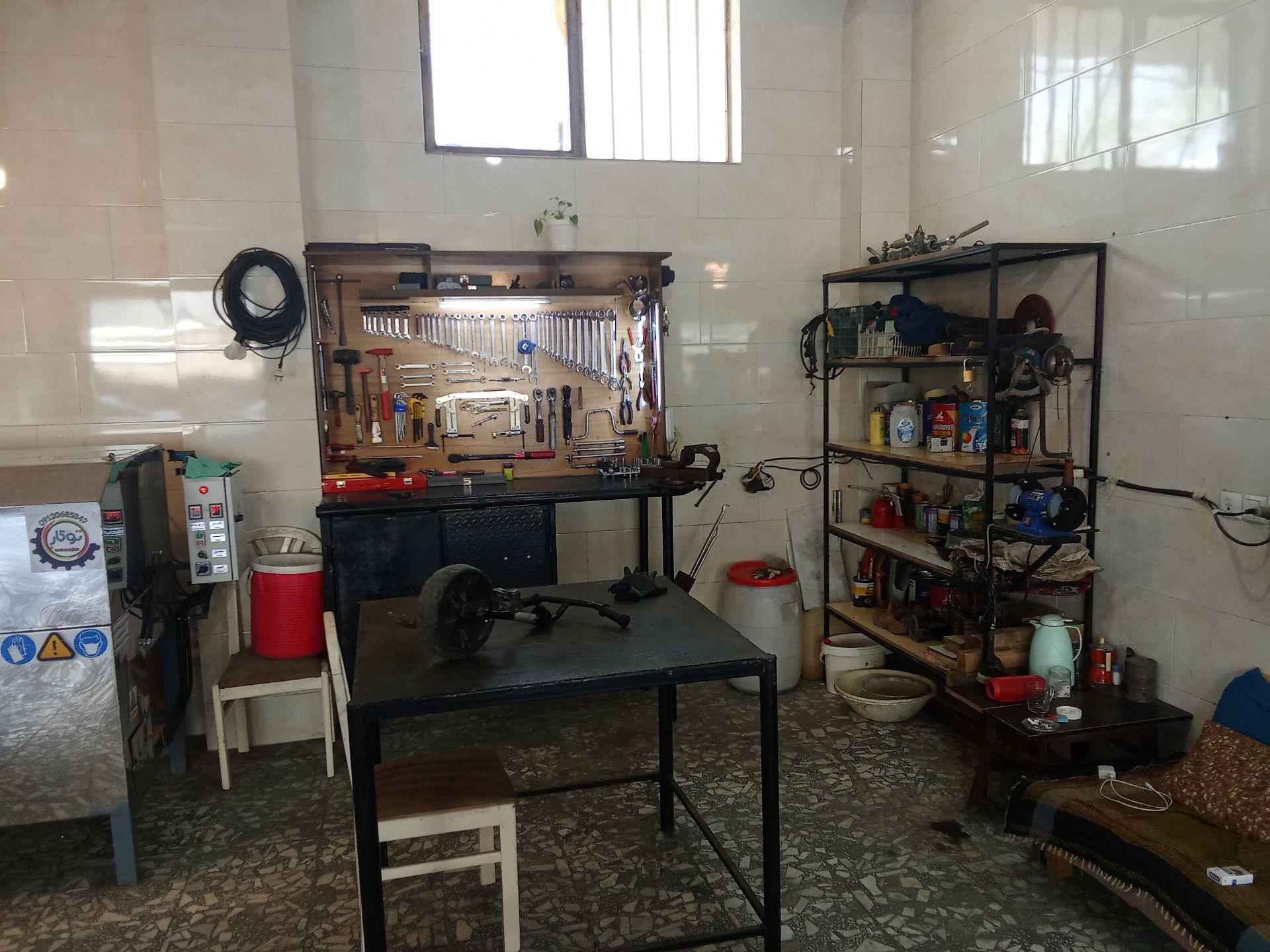 عکس تعمیرگاه تیام