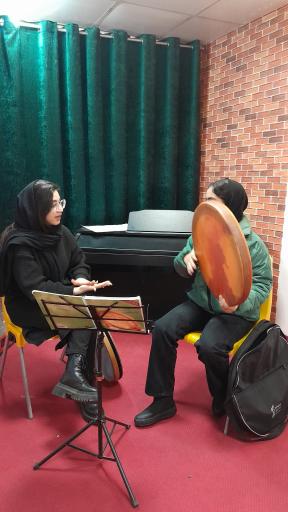 عکس آموزشگاه موسیقی ستاره‌های شباهنگ 