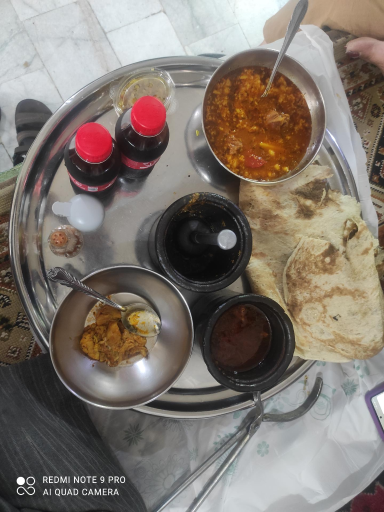 عکس سفره خانه سنتی درویش