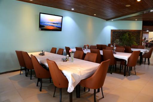 عکس رستوران برج