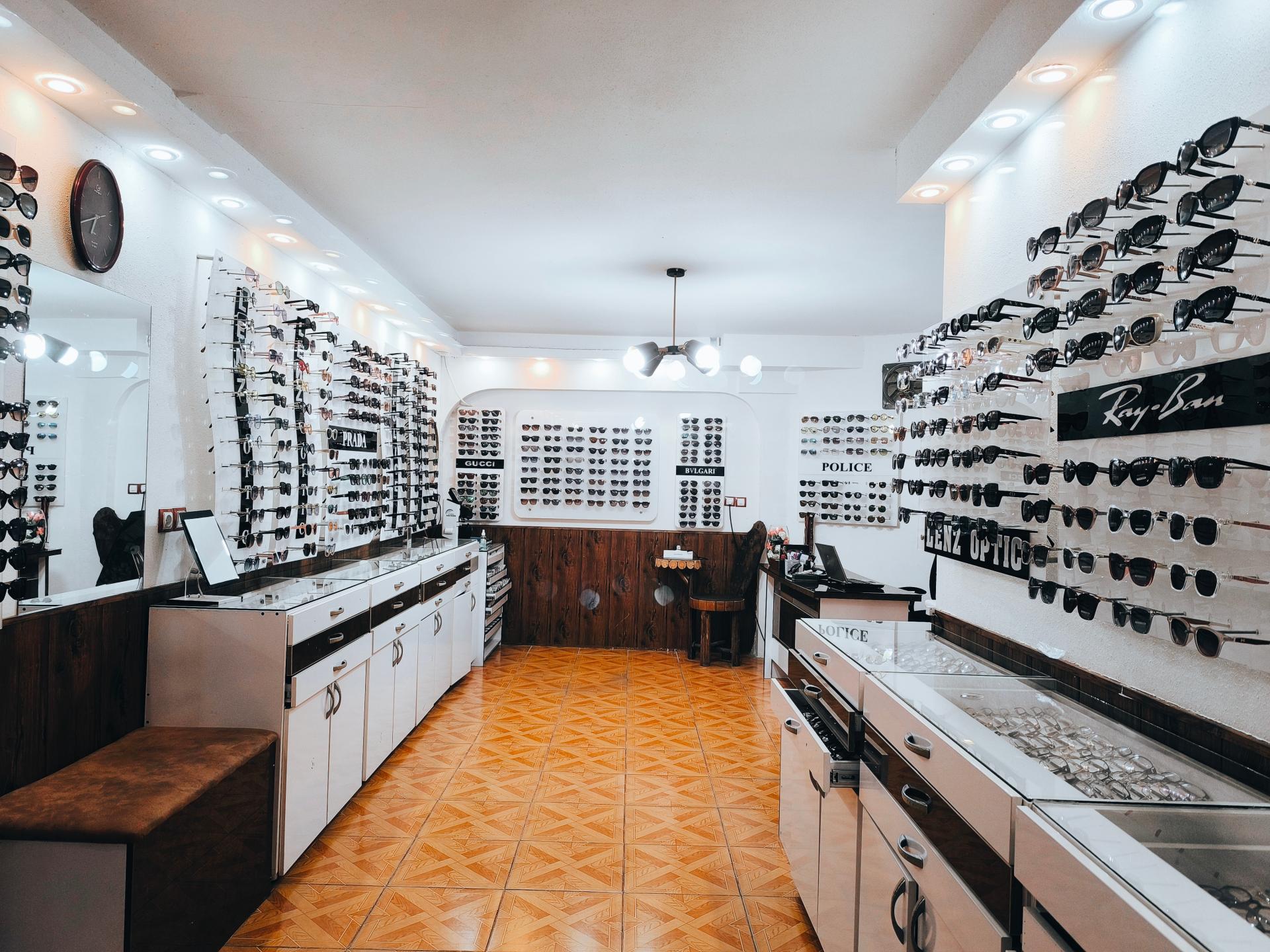 عکس عینک نگین