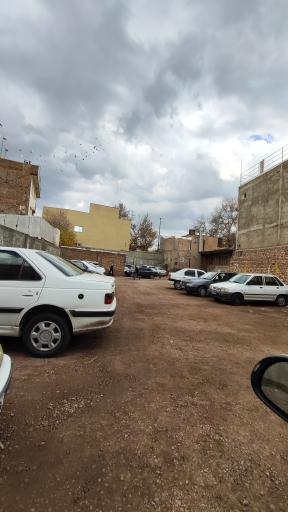 عکس پارکینگ بزرگ داودی